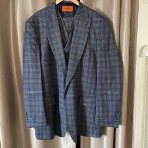 3 piece suit like new